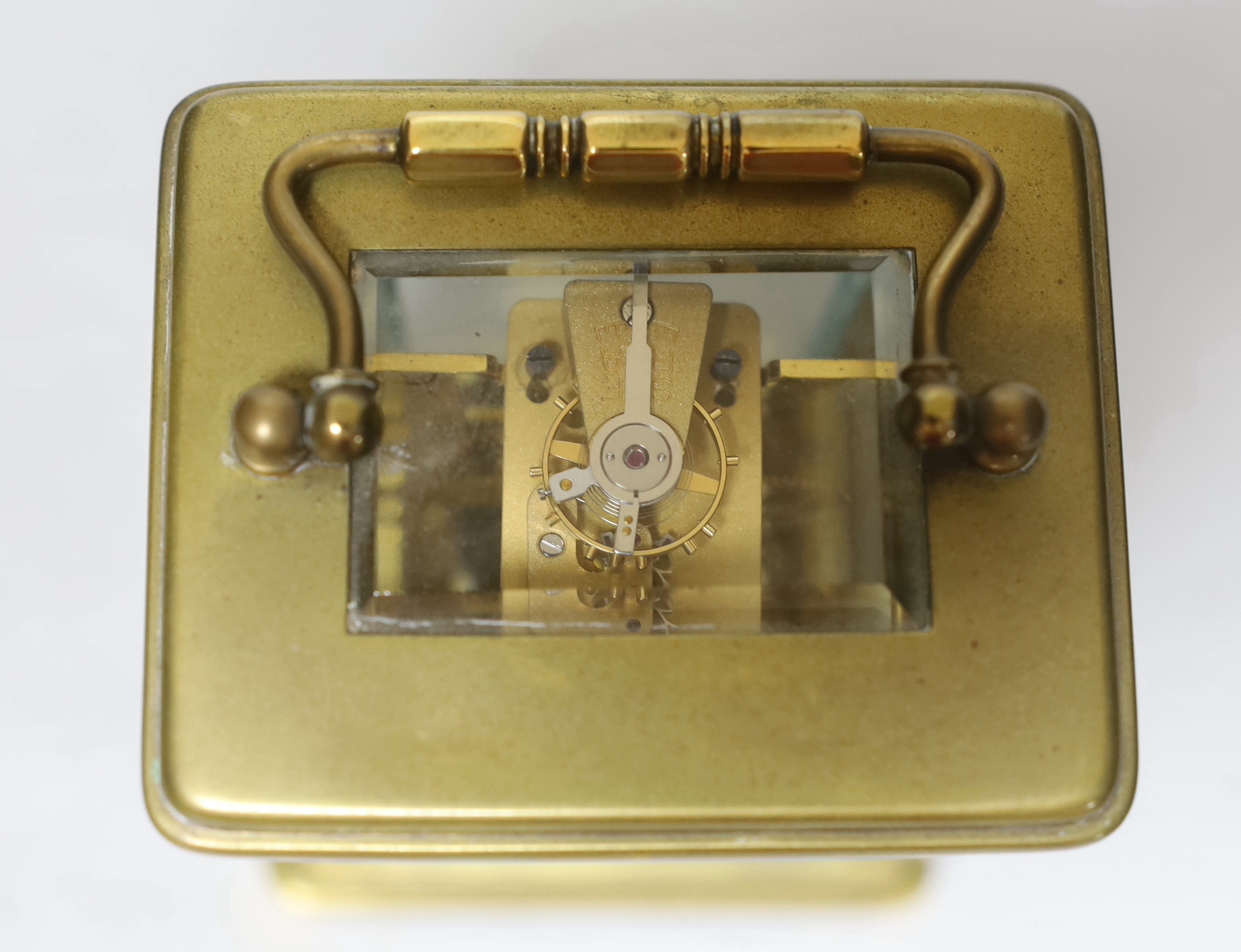 A brass carriage clock, 11cm high